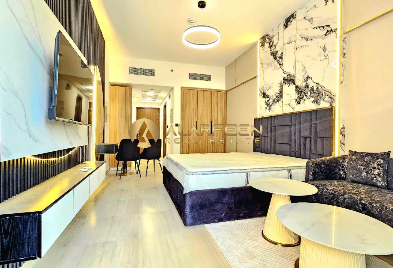 Furnished Studio | Pool View | Move In Ready photo 2