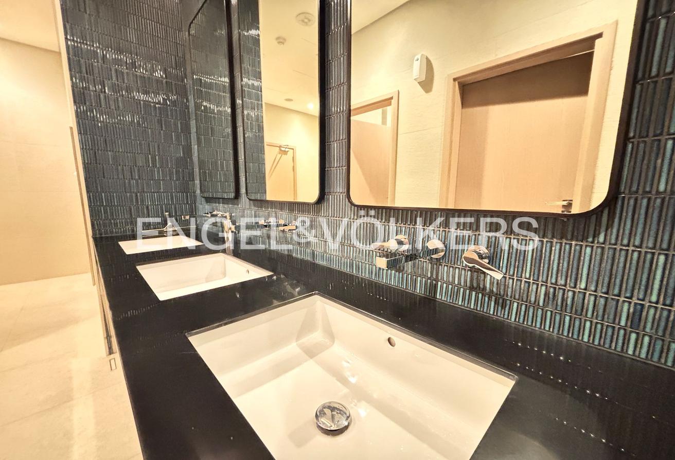 Burj and Water | Viewable | multiple options photo 17