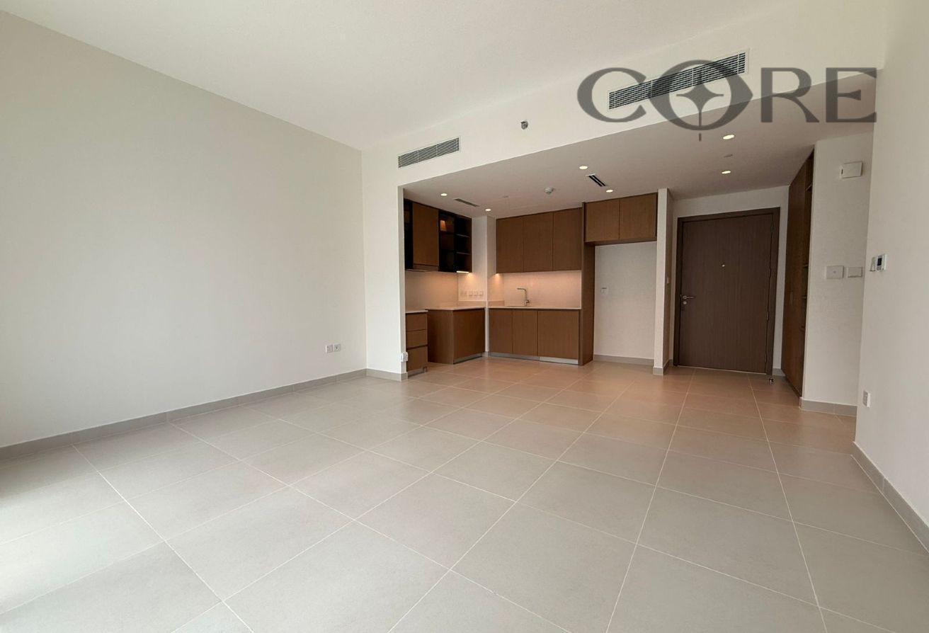 VACANT| HIGH FLOOR | BRAND NEW photo 3