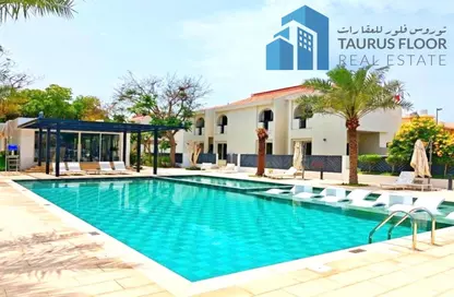 Villa - 4 Bedrooms - 4 Bathrooms for rent in Jumeirah 2 Villas - Jumeirah 2 - Jumeirah - Dubai