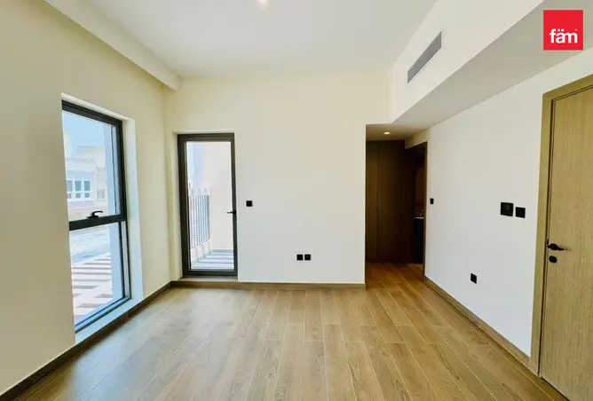 151894341 - Property Image 3