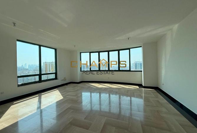 141433345 - Property Image 2