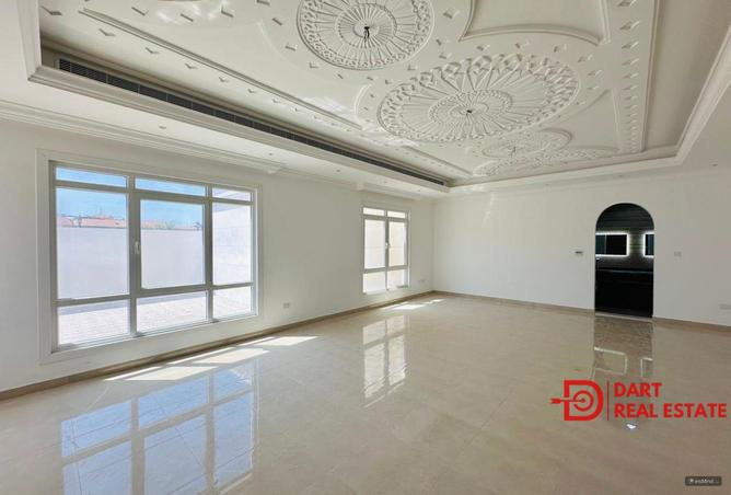 107748355 - Property Image 3