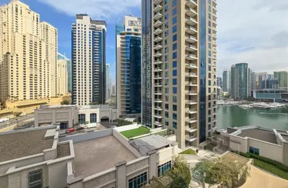 Apartment - 2 Bedrooms - 2 Bathrooms for rent in Shemara Tower - Marina Promenade - Dubai Marina - Dubai