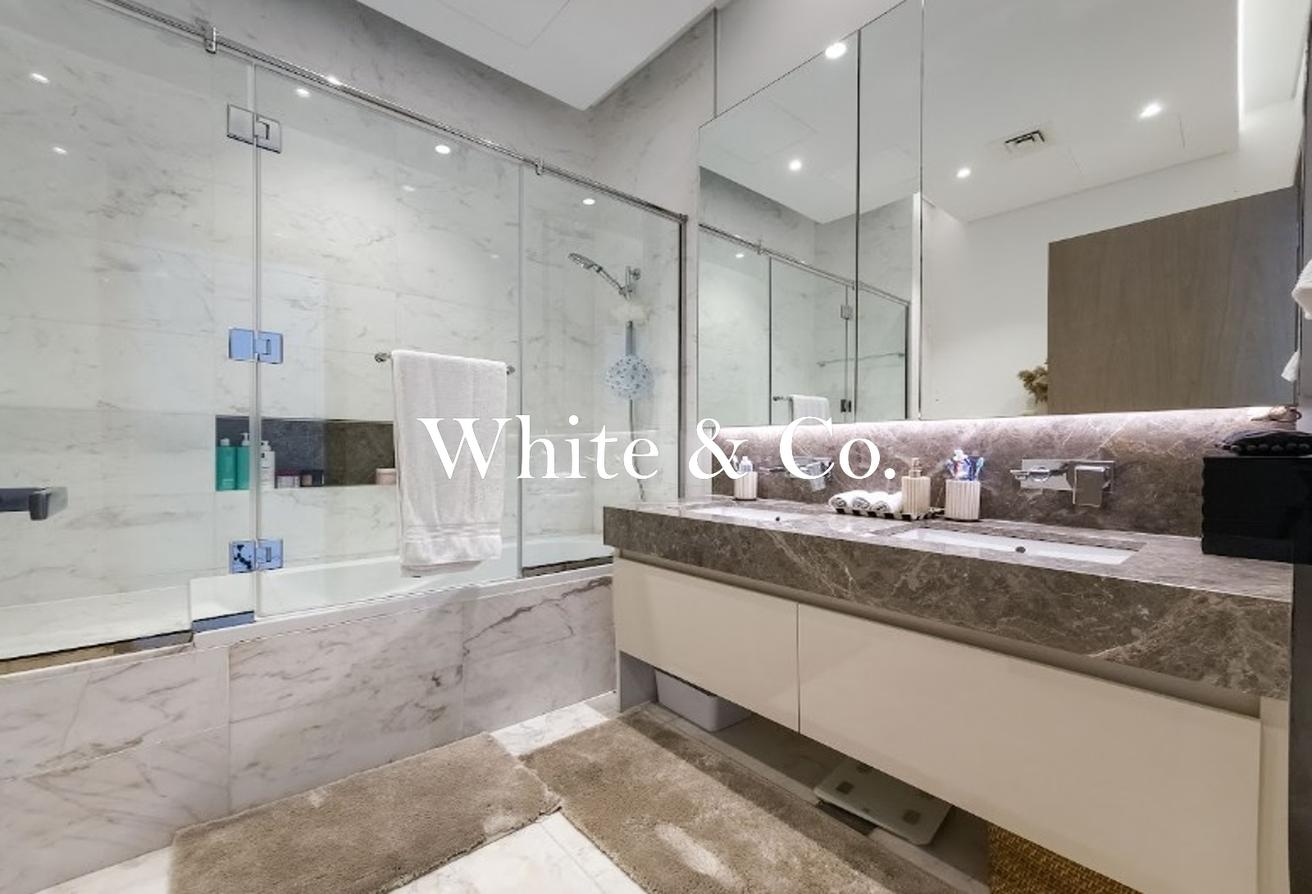 Stunning Spacious Penthouse | Unfurnished photo 8