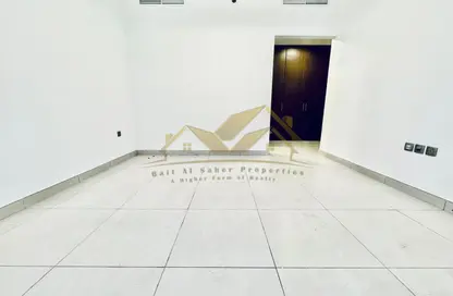 Apartment - 2 Bedrooms - 3 Bathrooms for rent in Jumeirah Garden City - Al Satwa - Dubai