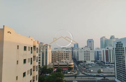 Apartment - 2 Bedrooms - 3 Bathrooms for rent in Bayt Al Muraqqabat 03 - Al Muraqqabat - Deira - Dubai Apartment - 2 Bedrooms - 3 Bathrooms for rent in Bayt Al Muraqqabat 03 - Al Muraqqabat - Deira - Dubai