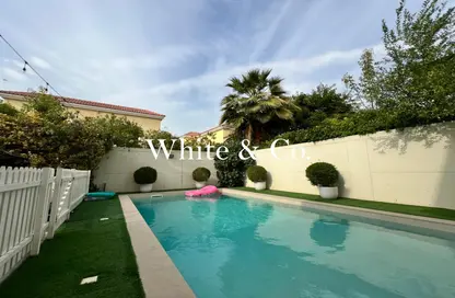 Villa - 4 Bedrooms - 4 Bathrooms for rent in District 7 - Jumeirah Park - Dubai