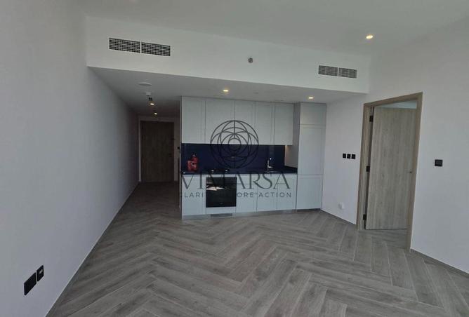102842916 - Property Image 2