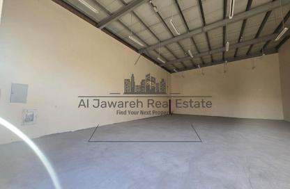 Warehouse - Studio - 1 Bathroom for rent in Umm Dir - Umm Al Quwain