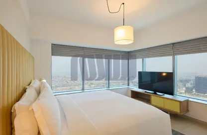 شقة - 2 غرف نوم - 3 حمامات للايجار في المركز المالي برج السلام - شارع الشيخ زايد - دبي