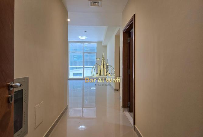 70301226 - Property Image 3