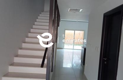 Townhouse - 3 - 4 for sale in Al Reef Villas - Al Reef - Abu Dhabi