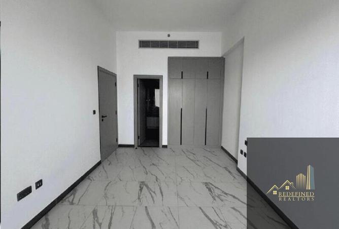 69517610 - صورة العقار 3