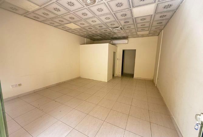 75016213 - Property Image 2