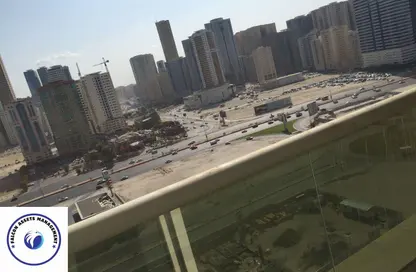 Apartment - 1 Bedroom - 2 Bathrooms for rent in Manazil Tower 3 - Al Mamzar - Sharjah - Sharjah