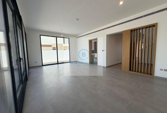 96954727 - Property Image 2