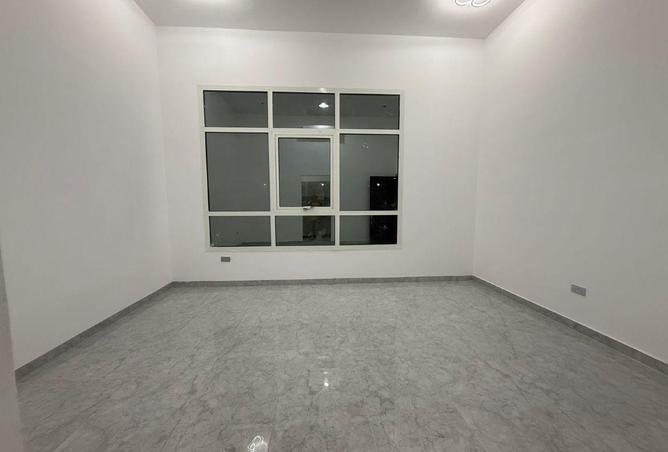 16241307 - Property Image 2