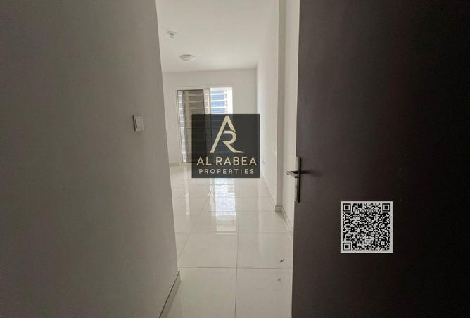 73863093 - Property Main Image