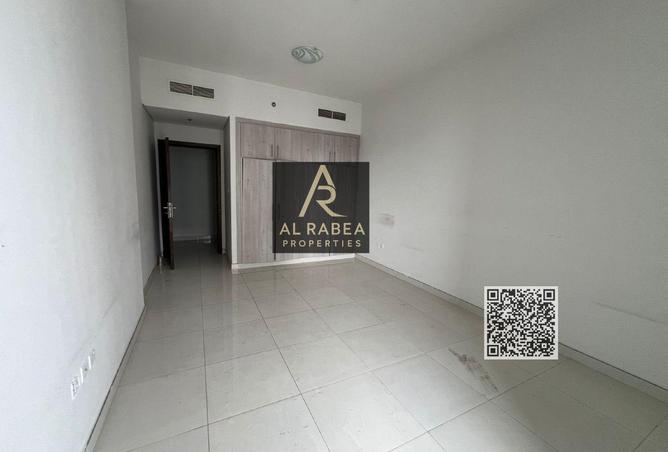 73863093 - Property Image 2
