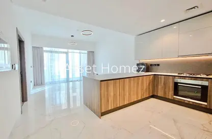 شقة - غرفة نوم - 2 حمامات للبيع في رويال ريجينسي - الخليج التجاري - دبي