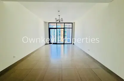 Apartment - 2 Bedrooms - 3 Bathrooms for rent in Grand Creek Residence - Riggat Al Buteen - Deira - Dubai