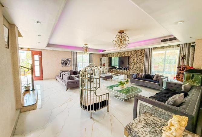 97803303 - Property Image 3