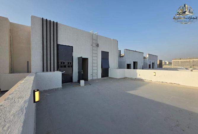 107281200 - Property Image 3