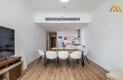 Apartment - 2 Bedrooms - 2 Bathrooms for rent in Mayfair Tower - Business Bay - Dubai