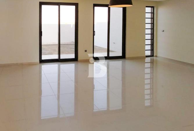 70266835 - صورة العقار 2