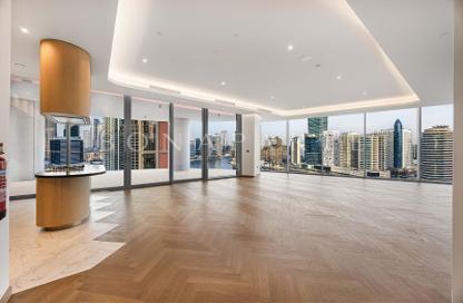Apartment - 3 Bedrooms - 4 Bathrooms for rent in Jumeirah Living Business Bay - Business Bay - Dubai