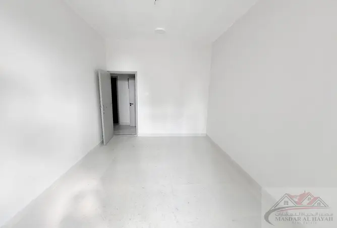 65151209 - Property Image 2