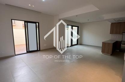 Villa - 3 - 4 for sale in Breeze Community - Al Ghadeer - Abu Dhabi