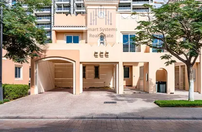 فيلا - 4 غرف نوم - 3 حمامات للبيع في قمم النصر - مدينة دبي الرياضية - دبي