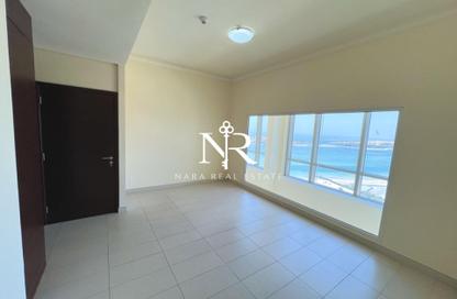 Apartment - 2 Bedrooms - 3 Bathrooms for rent in Nation Towers - Corniche Road - Abu Dhabi