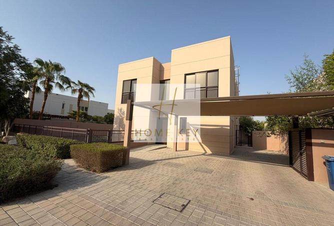 Spacious 5BR Villa|Garden|AlZahia – Alnarjis