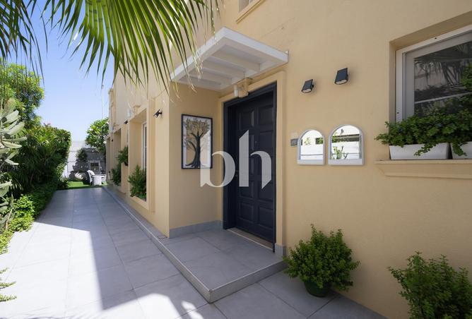 90905212 - Property Main Image