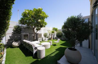 Villa - 2 Bedrooms - 3 Bathrooms for rent in Springs 7 - The Springs - Dubai