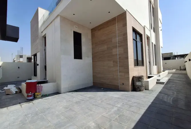 158271989 - صورة العقار 2