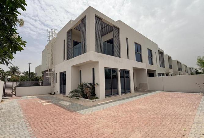 88331830 - Property Image 2