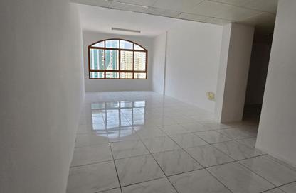 Apartment - 3 - 3 for rent in Al Majaz 2 - Al Majaz - Sharjah