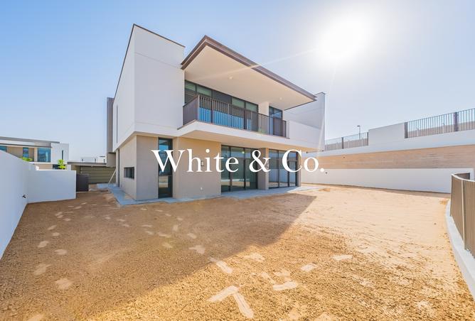 141923610 - Property Image 2