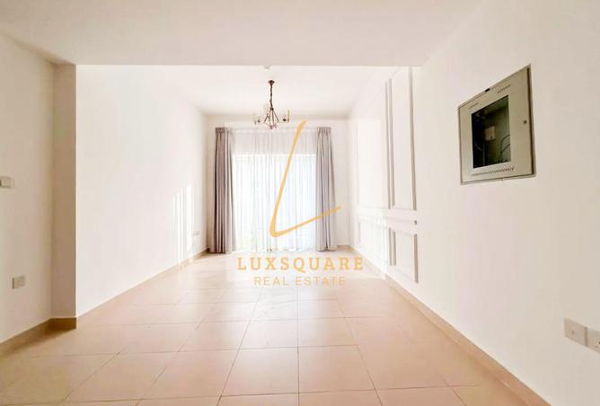 79846317 - Property Image 2