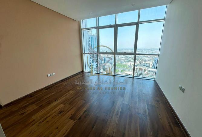 3-Bedroom Apartment with 2 Balconies, Pool, Gym &