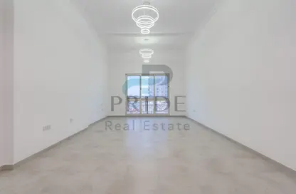 شقة - 2 حمامات للايجار في طراز البحر المتوسط - مساكن القناه المائية - مدينة دبي الرياضية - دبي