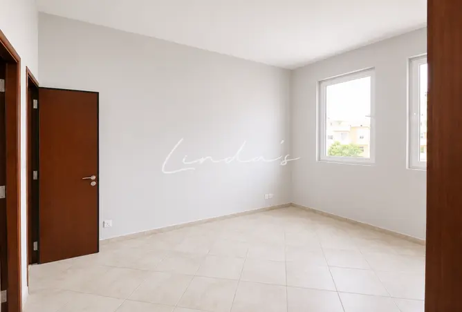 119481312 - Property Image 3