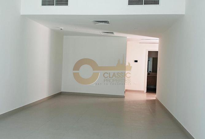 74234215 - Property Main Image