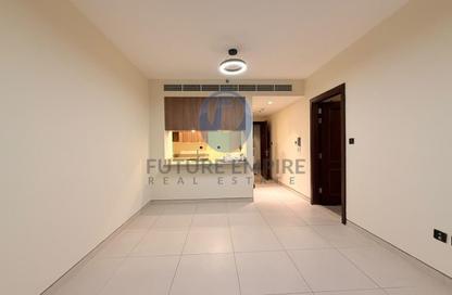 Apartment - 1 - 2 for rent in Saleh Residence 3 - Jumeirah Garden City - Al Satwa - Dubai Apartment - 1 - 2 for rent in Saleh Residence 3 - Jumeirah Garden City - Al Satwa - Dubai