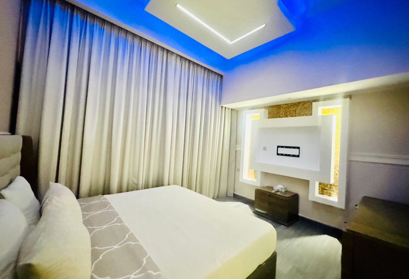 BROAD 2BR | FULLY FURNISHED | PODIUM UNIT | BURJ photo 5