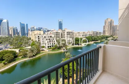 Apartment - 1 Bedroom - 2 Bathrooms for sale in The Links Canal Apartments - The Links - The Views - Dubai